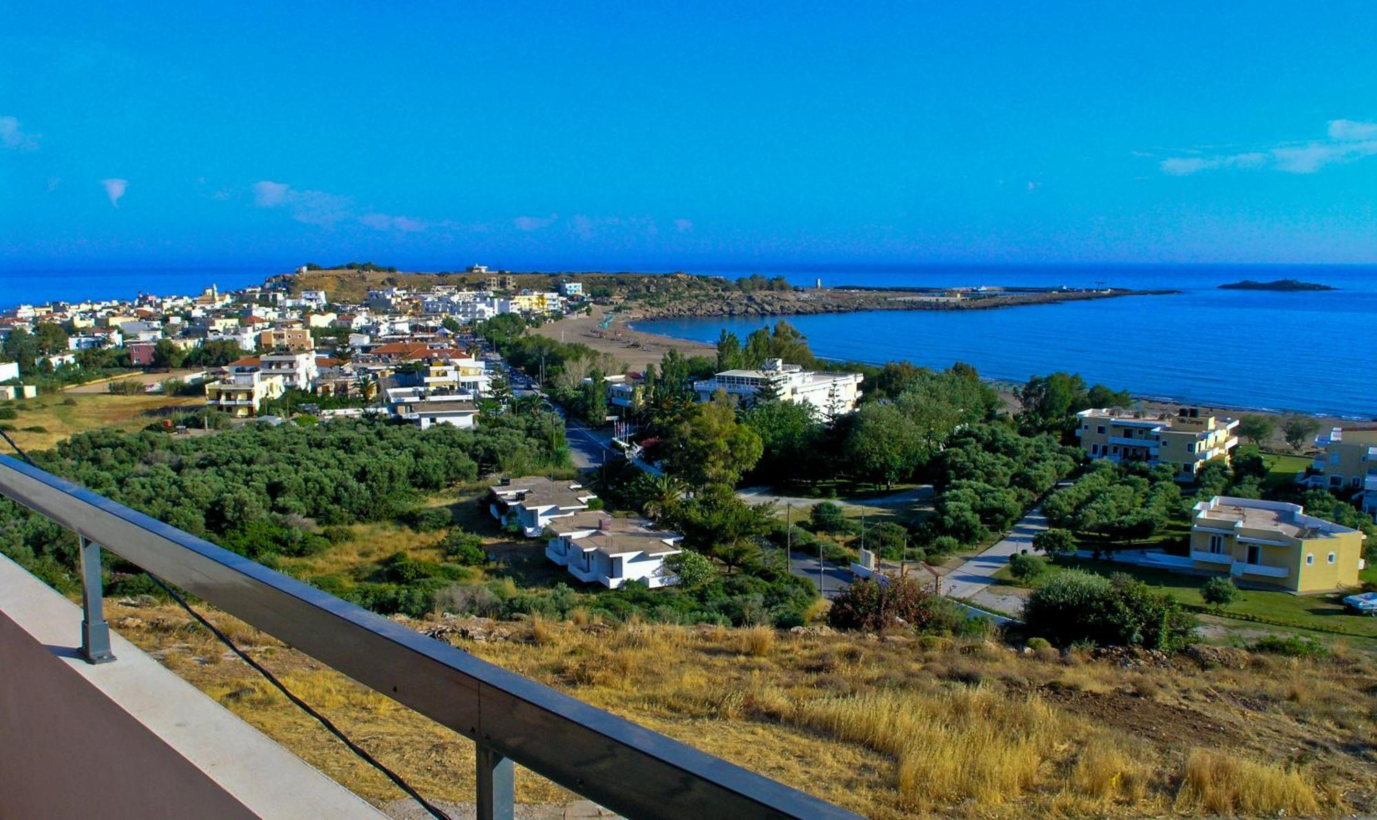 Caravella Luxury Apartments Palaiochora Exterior foto